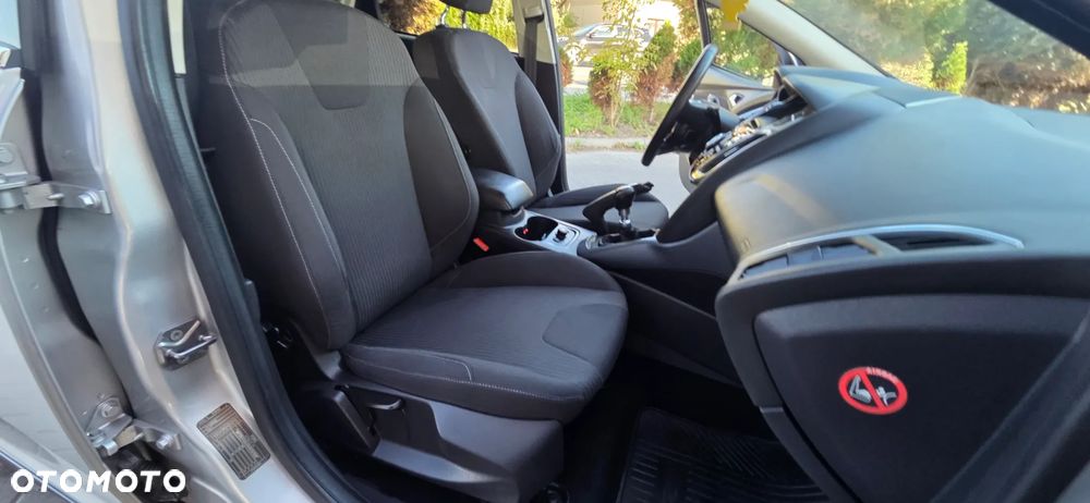 Ford Focus 1.6 EcoBoost Start-Stopp-System Titanium - 38