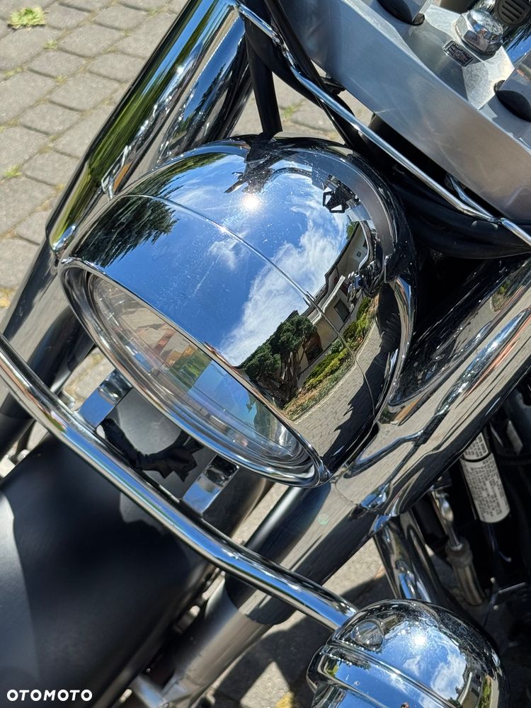 Suzuki VL 1500 Intruder LC - Boulevard C90 - 17
