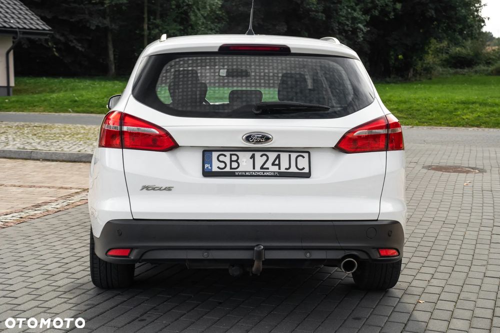 Ford Focus 2.0 TDCi Titanium ASS - 10