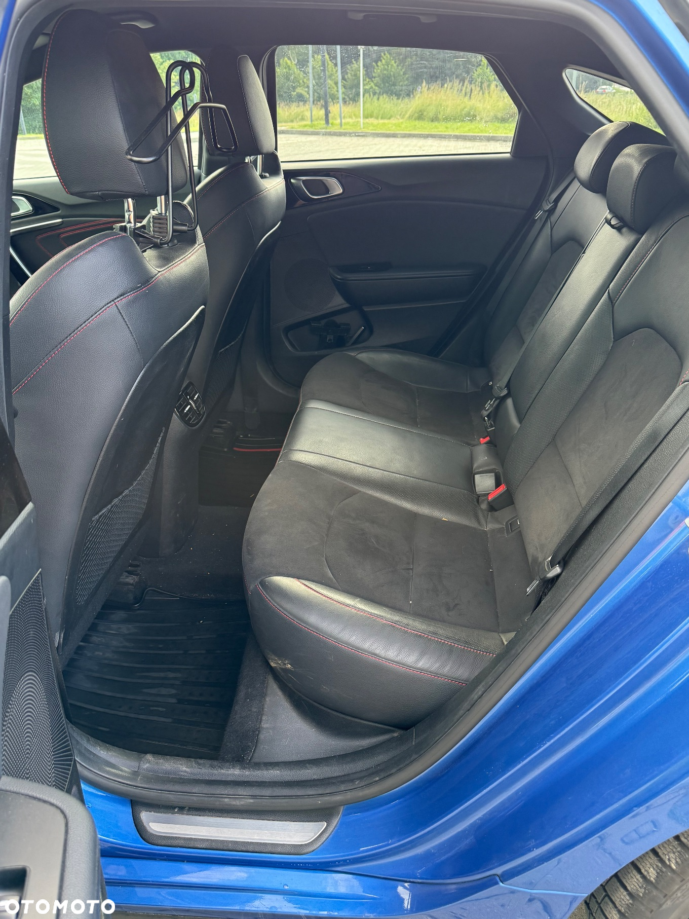 Kia ProCeed 1.6 T-GDI GT DCT - 12