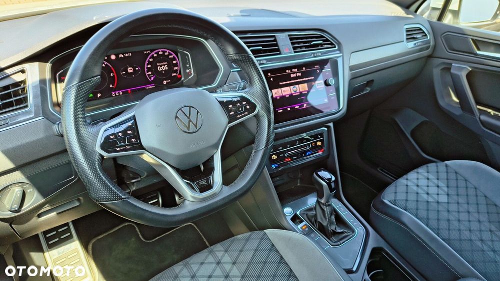 Volkswagen Tiguan - 34