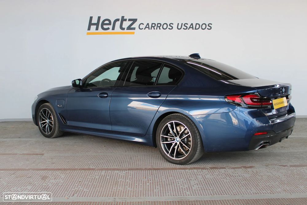 BMW 530 e Pack M - 3