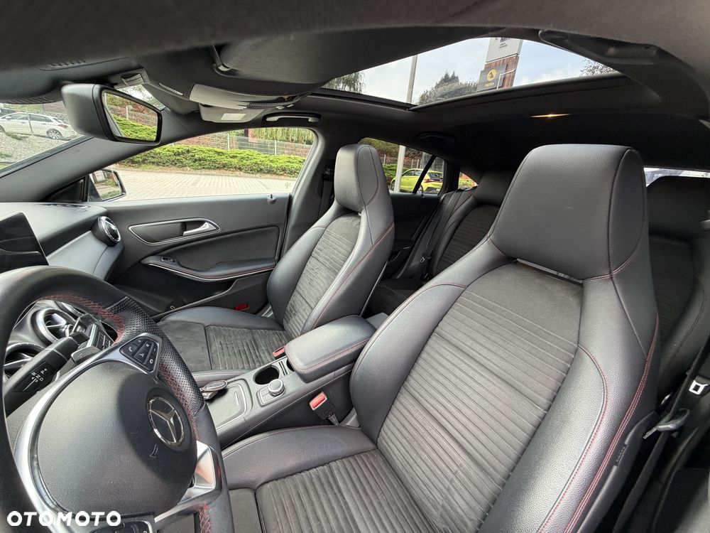 Mercedes-Benz CLA - 13