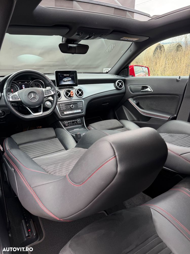 Mercedes-Benz CLA 200 7G-DCT UrbanStyle Edition - 4