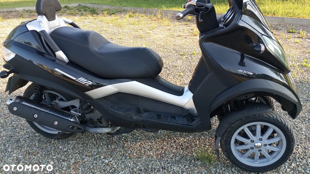 Piaggio MP-3 - 10
