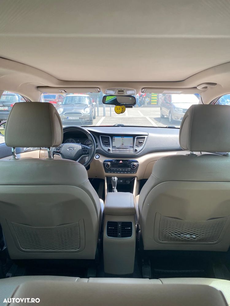 Hyundai Tucson 2.0 CRDI 4WD 6AT Luxury Pack+ - 21