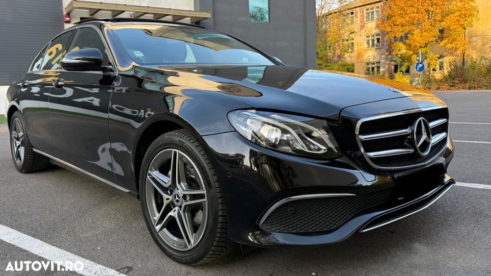Mercedes-Benz E 220 d Aut. - 37