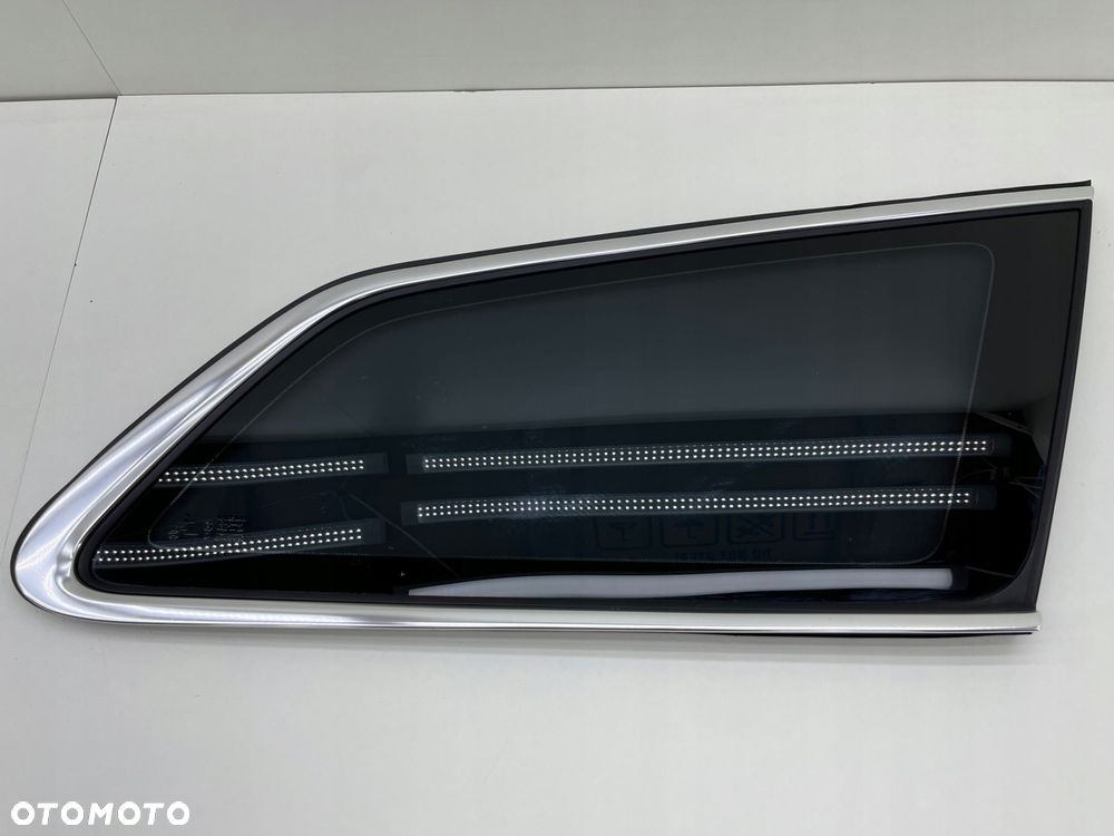 VOLVO V90 SZYBA KAROSERYJNA BOCZNA PRAWA TYŁ CHROM 2019 32219283 - 1
