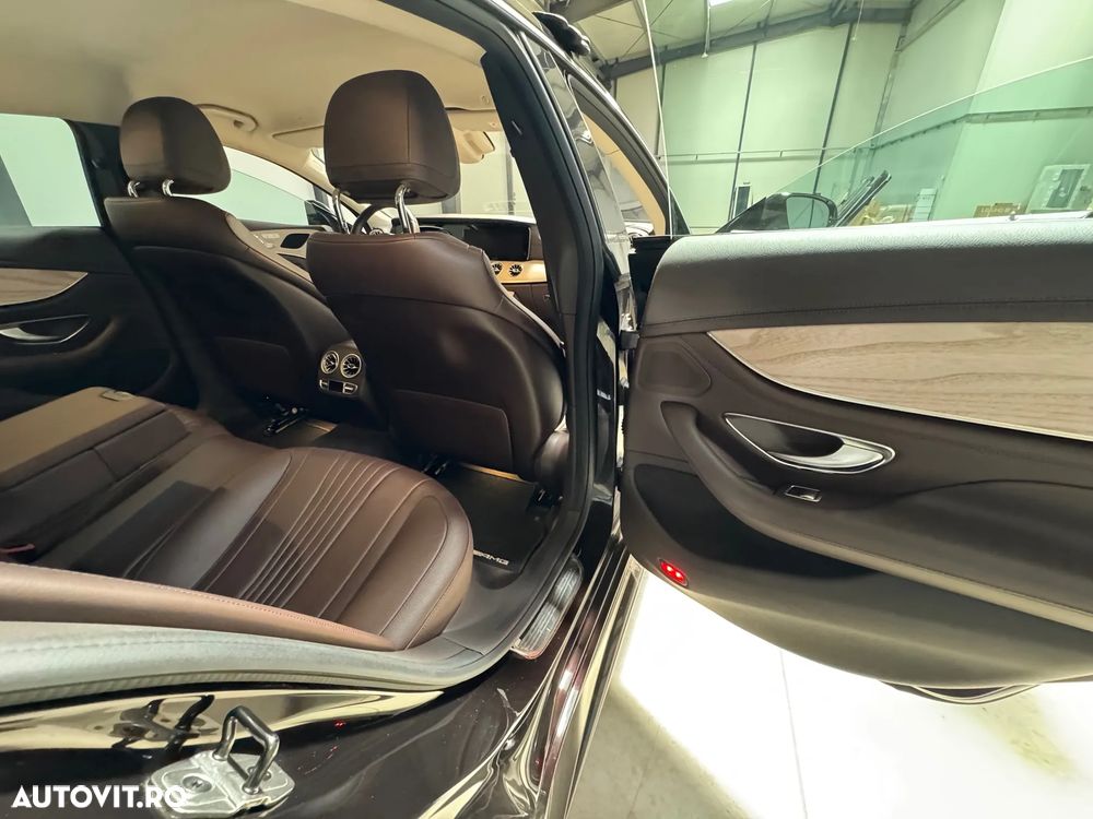 Mercedes-Benz CLS - 7