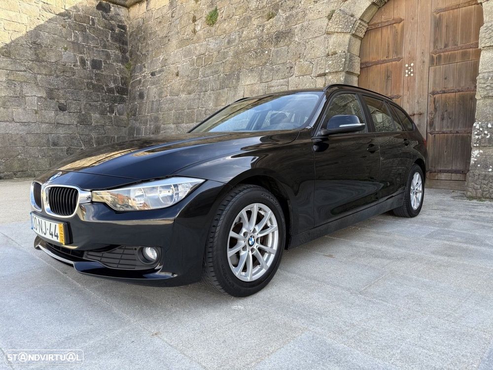 BMW 320 d Touring LifeStyle - 2