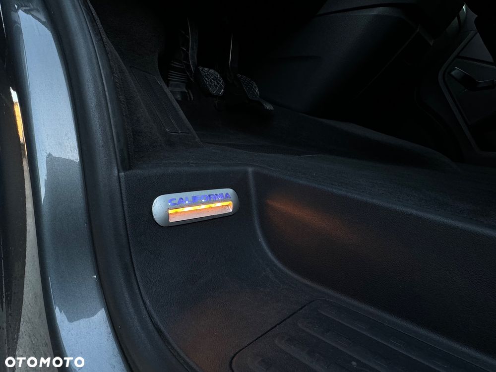 Volkswagen California - 19