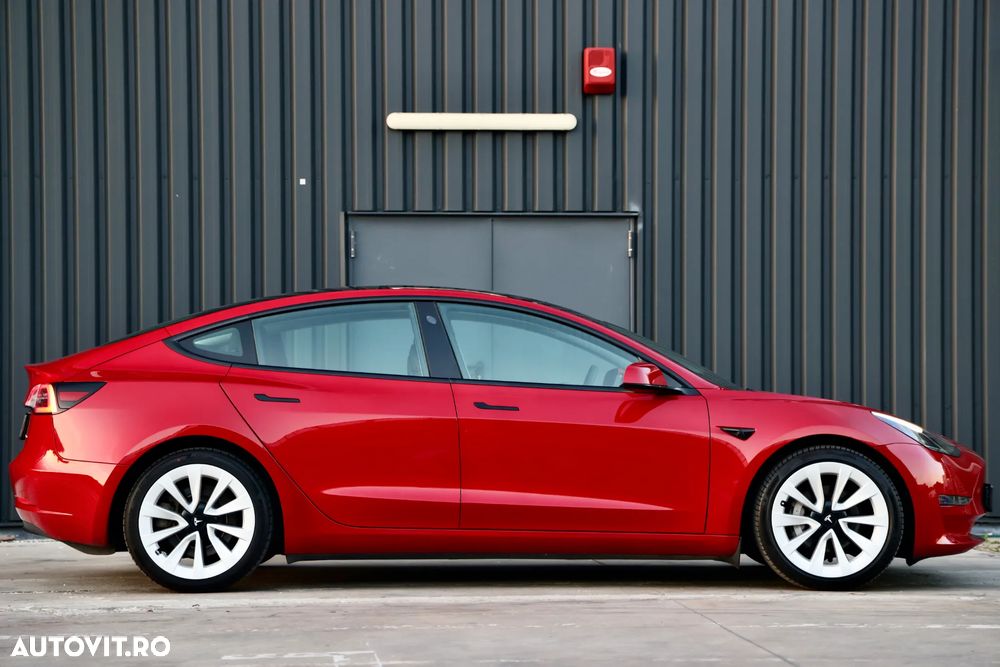 Tesla Model 3 Langstreckenbatterie Allradantrieb Dual Motor - 18