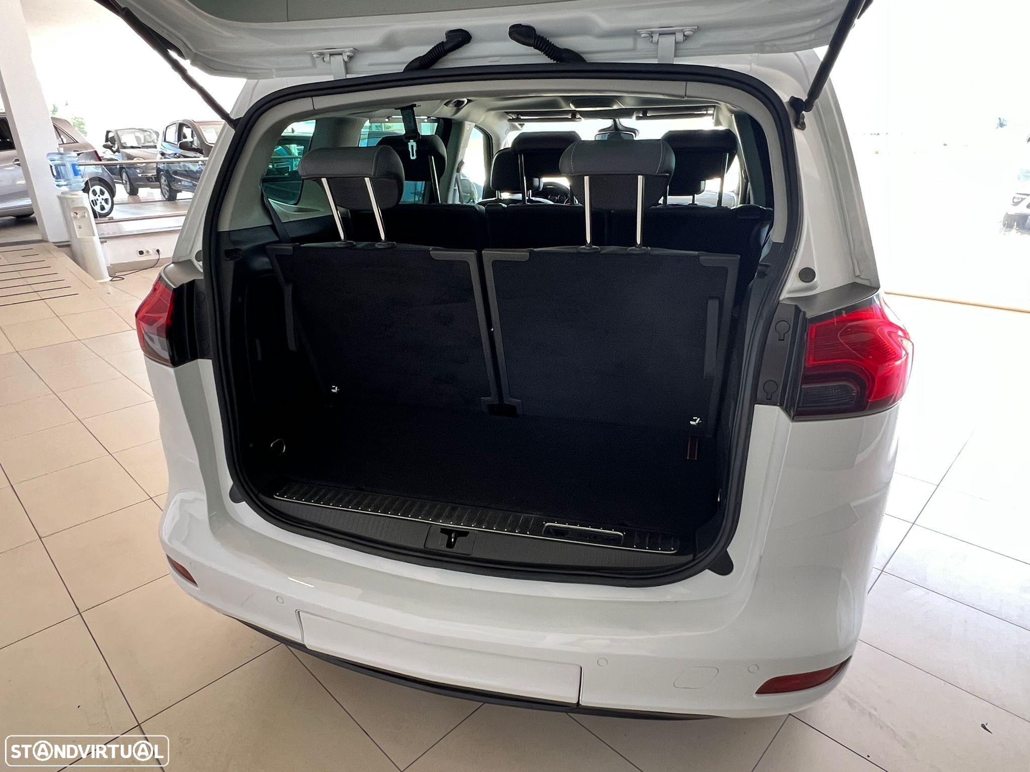 Opel Zafira 2.0 CDTi Cosmo - 22