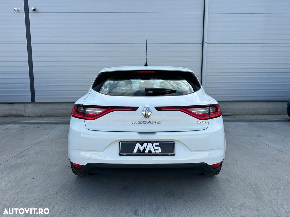 Renault Megane Blue dCi 116 EDC Zen - 38