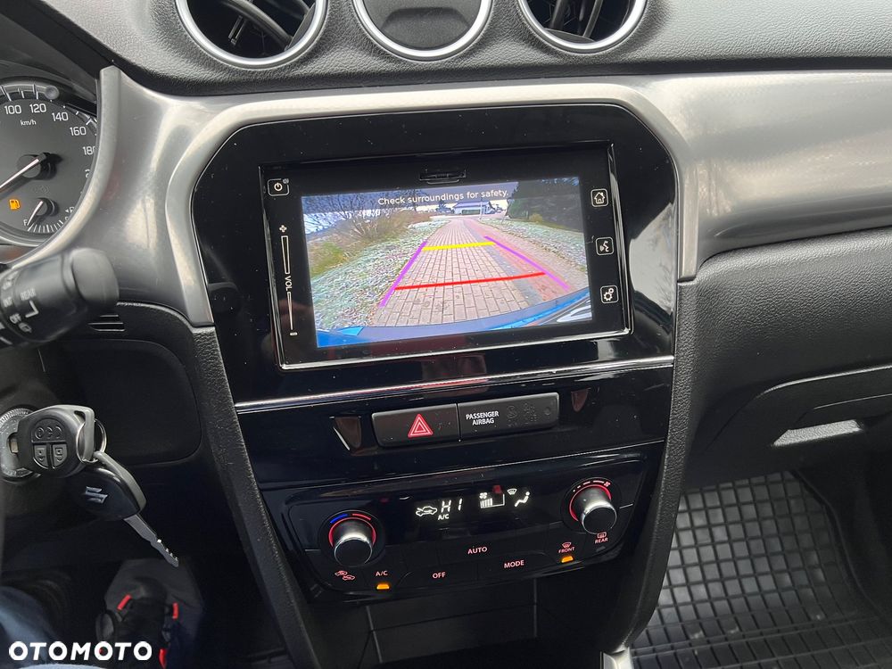 Suzuki Vitara 1.6 (4x2) Comfort+ - 18