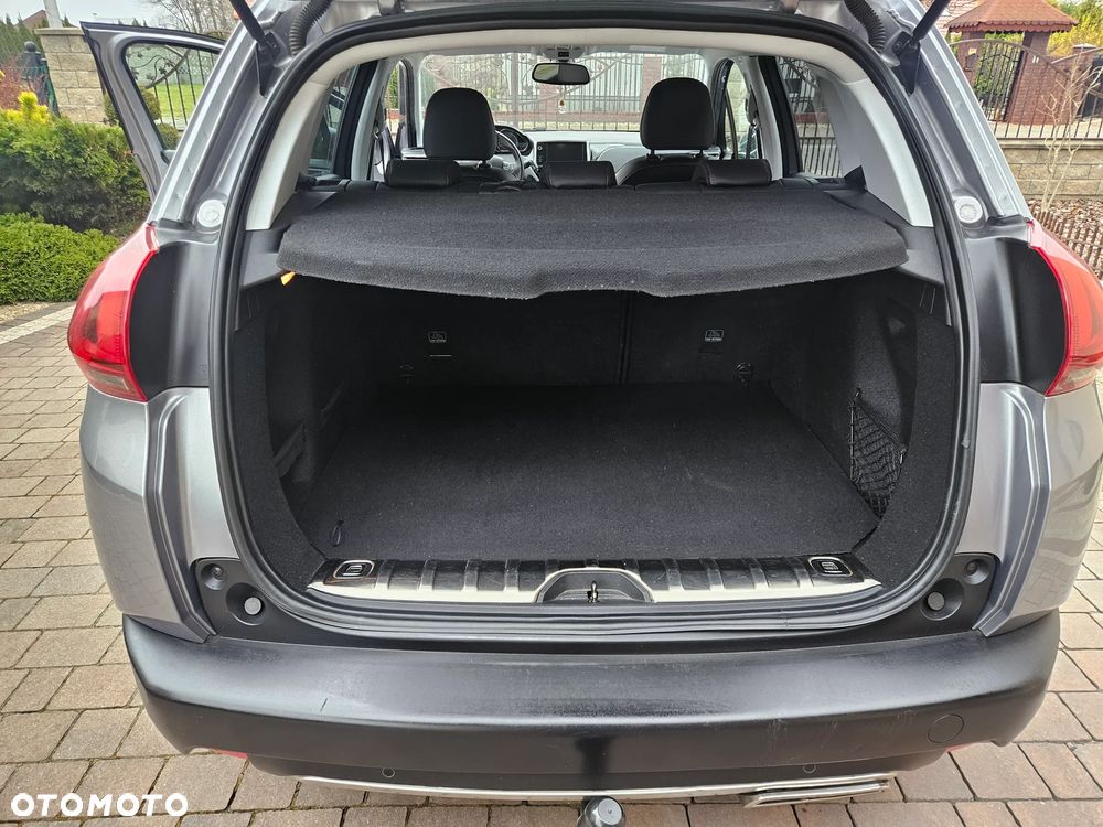 Peugeot 2008 1.5 BlueHDi GT Line S&S - 26