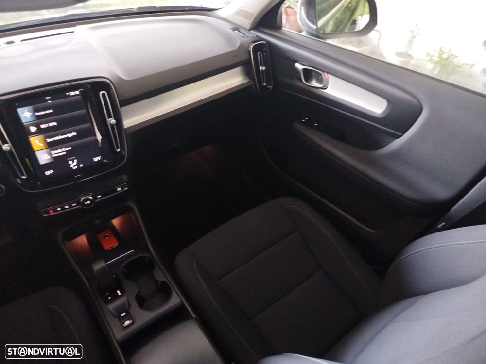 Volvo XC 40 T4 Recharge DKG Inscription Expression - 9