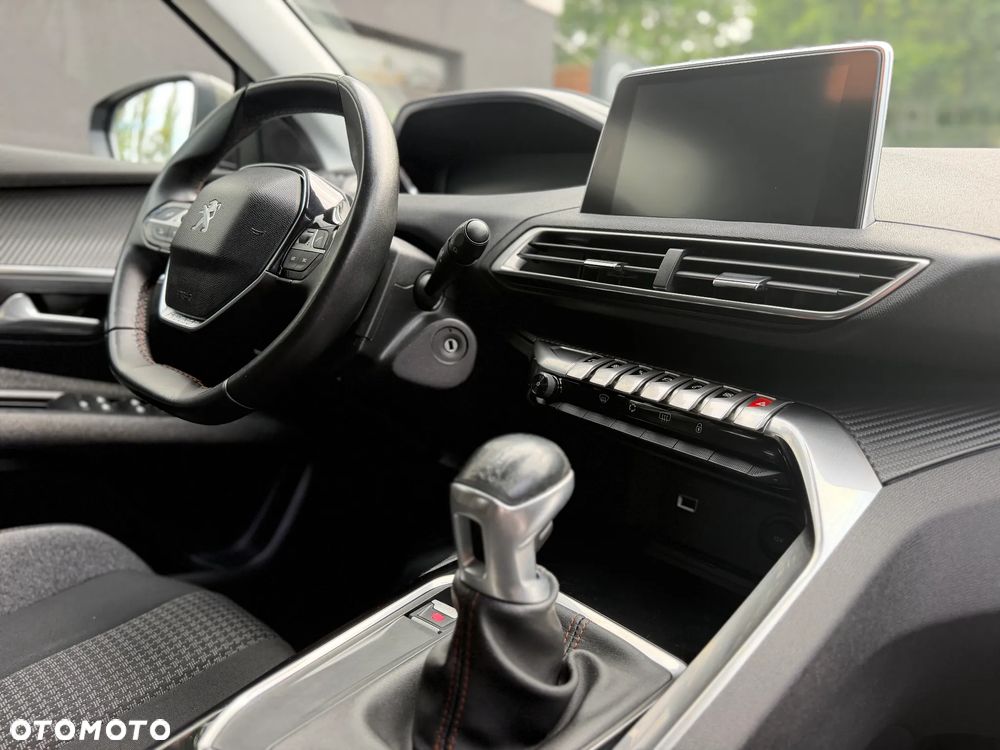 Peugeot 3008 PureTech 130 Stop & Start GPF Active Business-Paket - 34