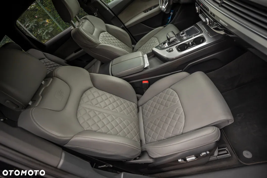 Audi SQ7 4.0 TDI Quattro Tiptronic - 19
