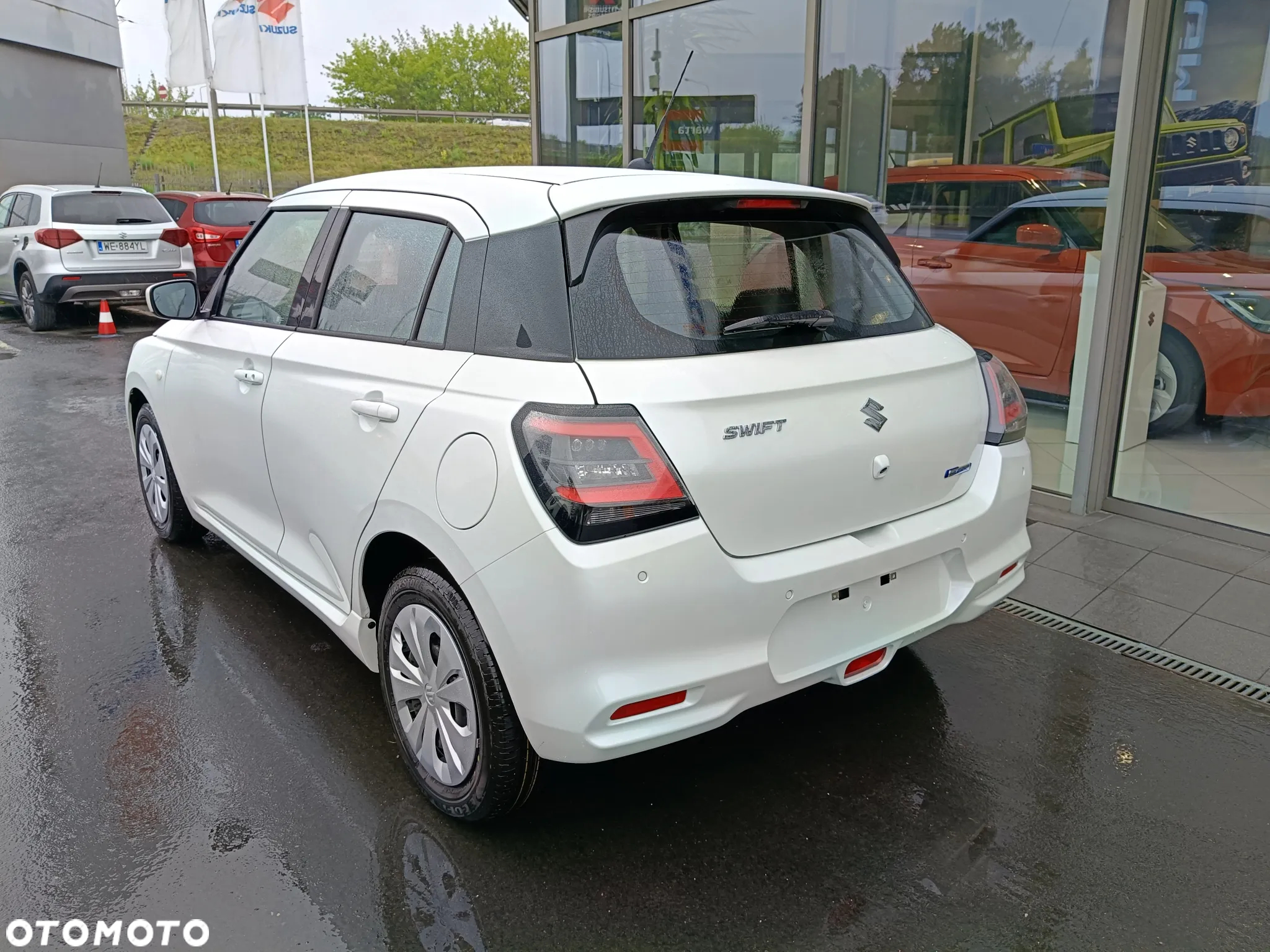 Suzuki Swift 1.2 Dualjet SHVS Premium - 3