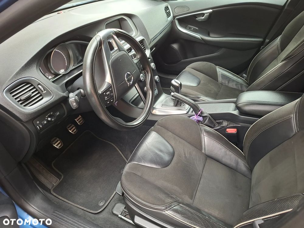 Volvo V40 D3 RDesign - 14