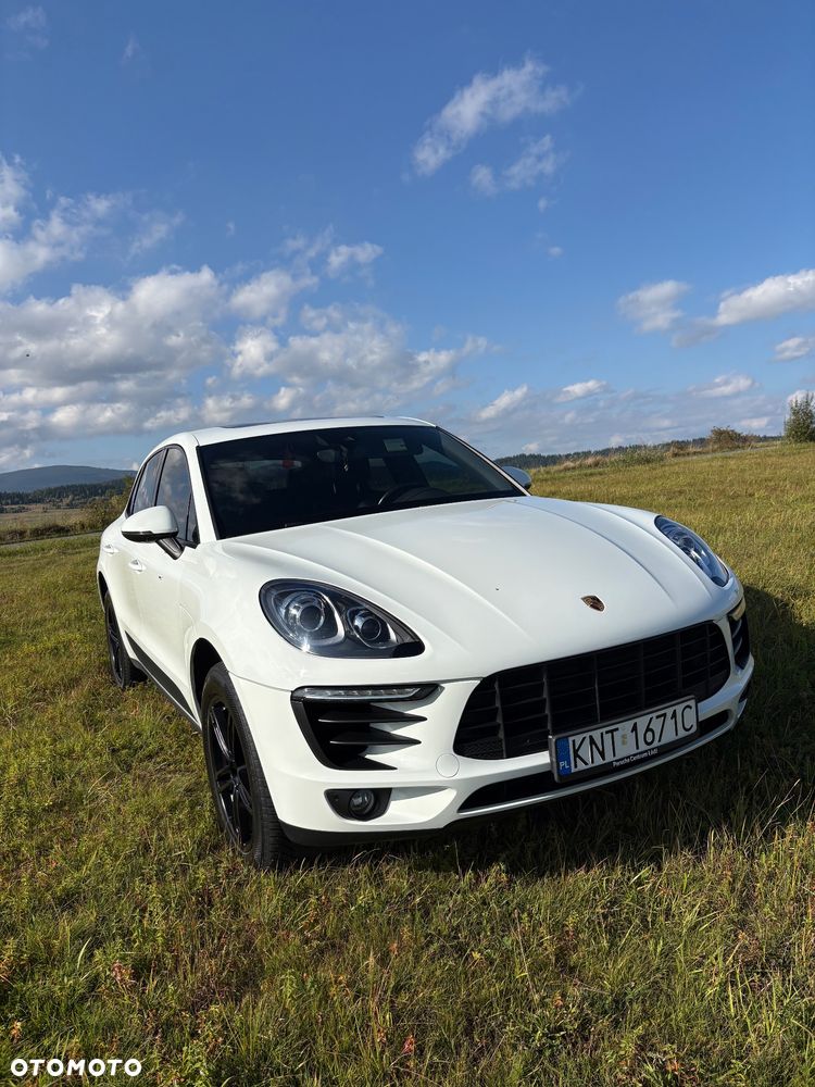 Porsche Macan Standard - 1