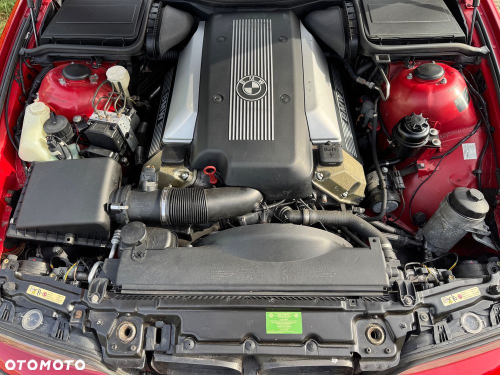 BMW 5 Series 2000 photo 4