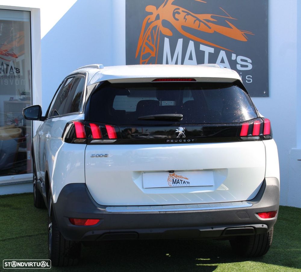 Peugeot 5008 1.6 BlueHDi Allure EAT6 - 20