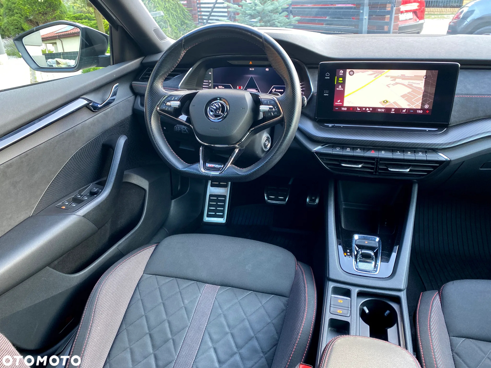Skoda Octavia 2.0 TDI RS DSG - 35