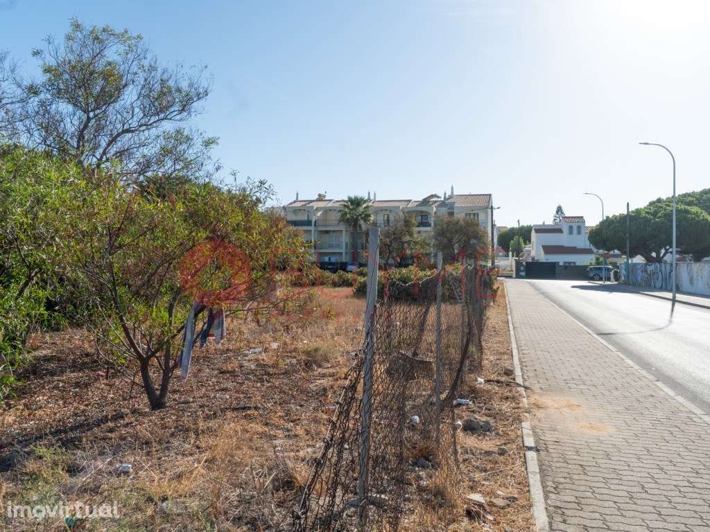 Lote de Terreno Multifuncional em Quarteira - Oportunidade Única pa... - Grande imagem: 4/12