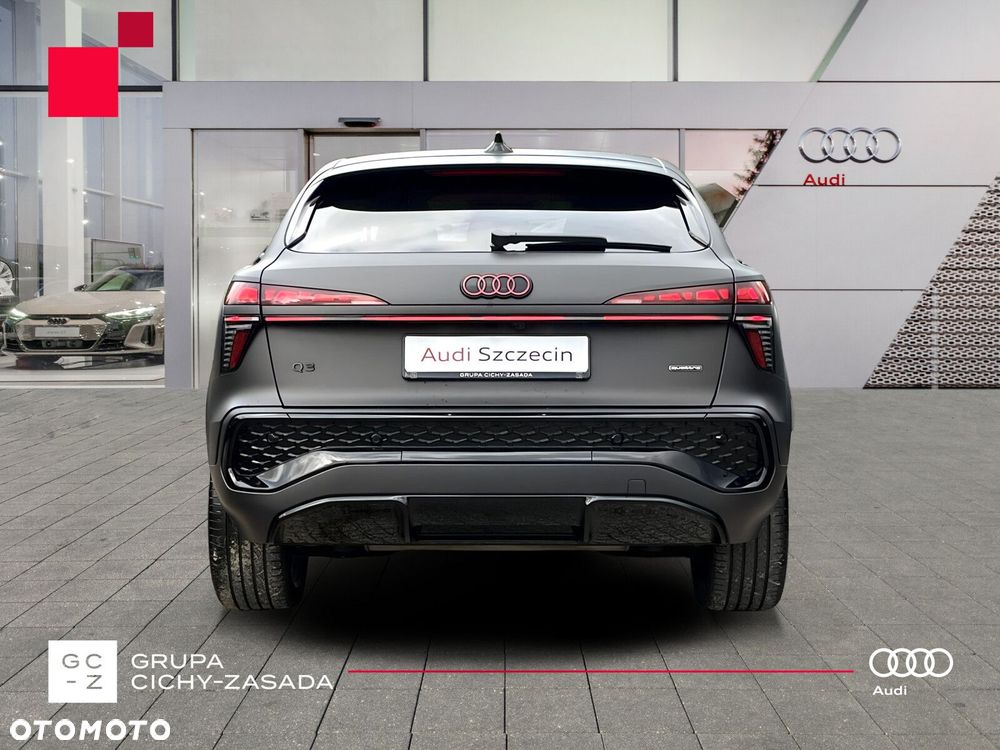 Audi Q3 Sportback - 5