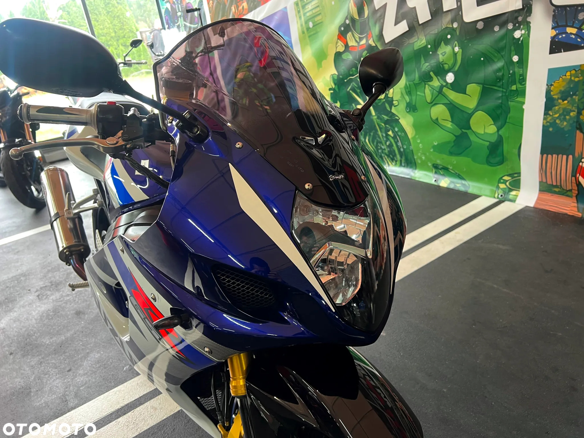 Suzuki GSX-R - 7