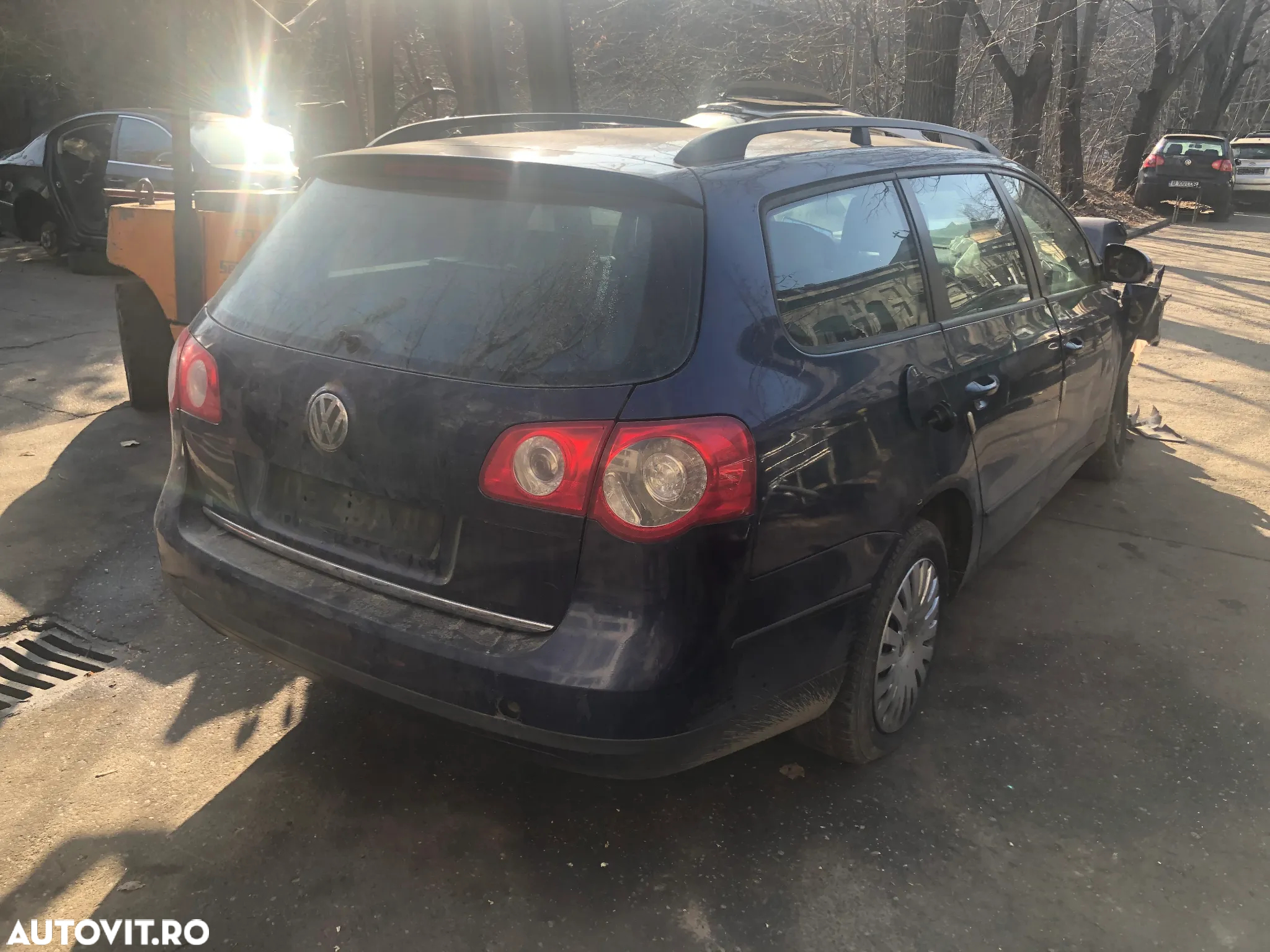 Dezmembrez VW Volkswagen Passat B6 break albastru 2.0 diesel BMA 2006 - 5