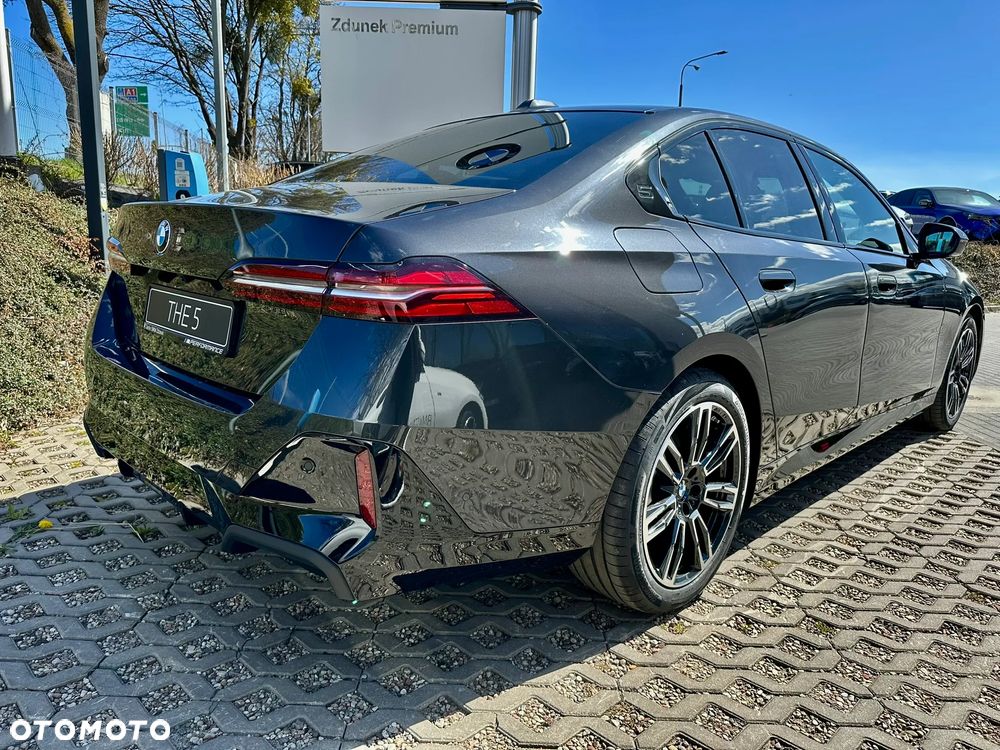 BMW Seria 5 520d xDrive mHEV - 7