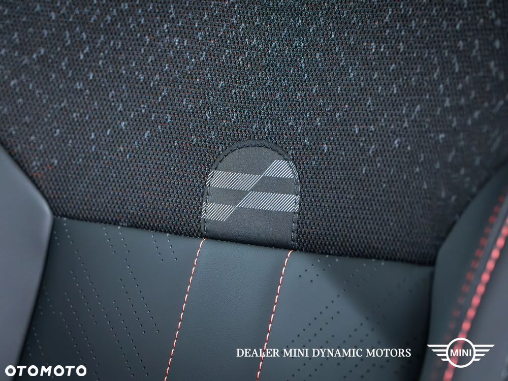 MINI Countryman S ALL4 John Cooper Works Trim - 24