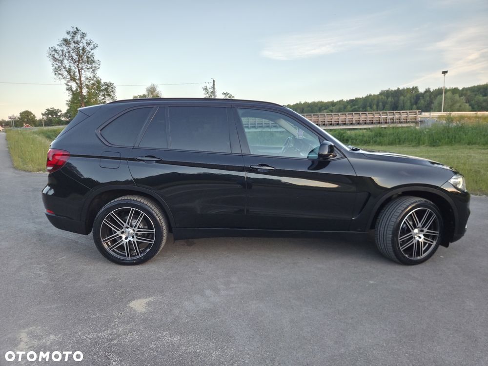 BMW X5 xDrive25d Sport-Aut - 4
