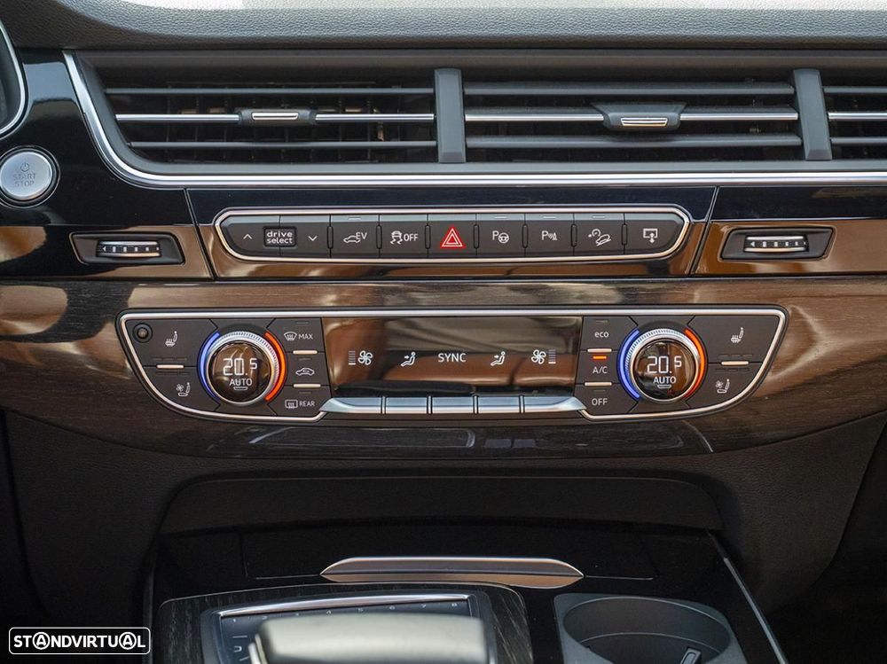 Audi Q7 3.0 TDI e-tron quattro tiptronic — fotografia 35