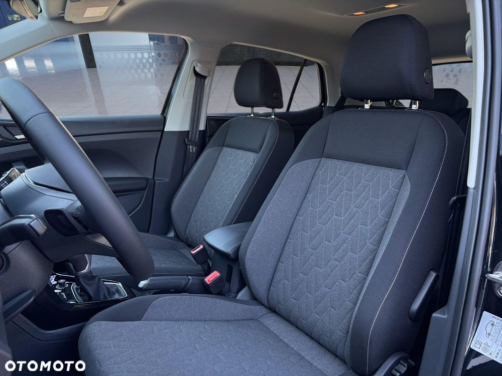 Volkswagen T-Cross - 8