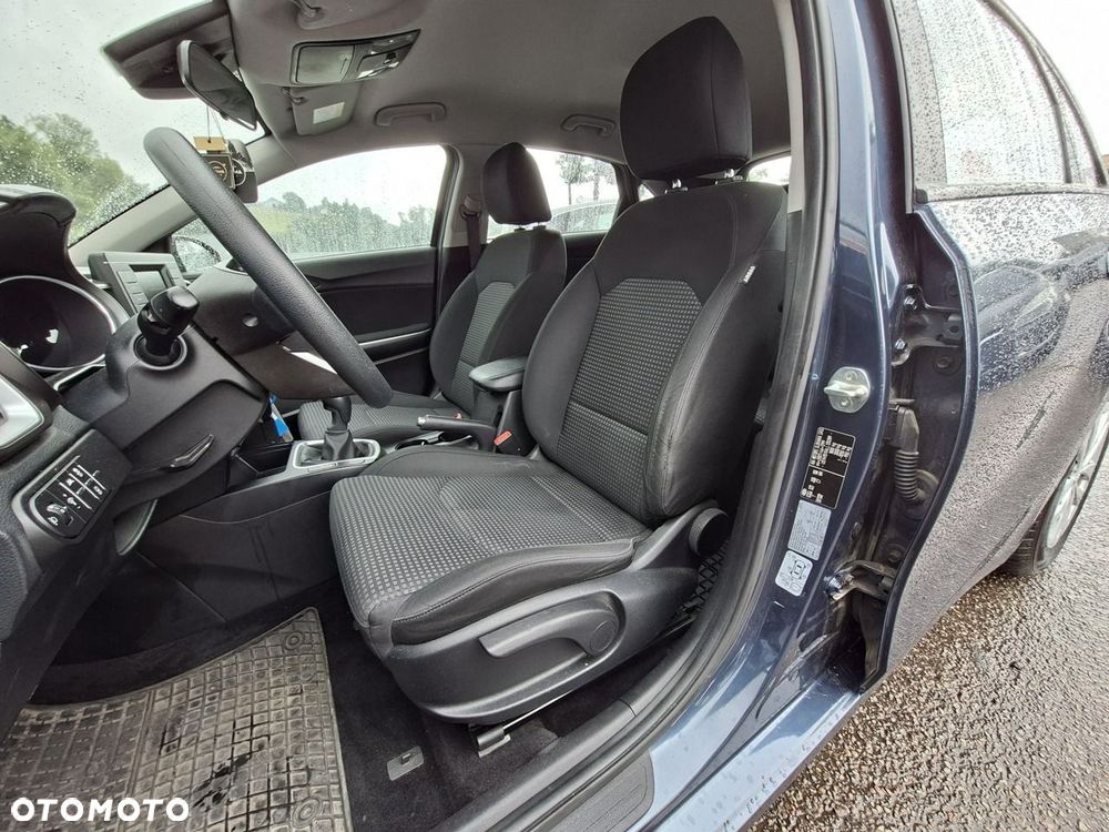 Kia Ceed - 15