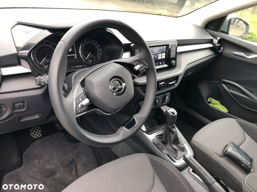 Skoda Fabia 1.0 MPI Ambition - 4