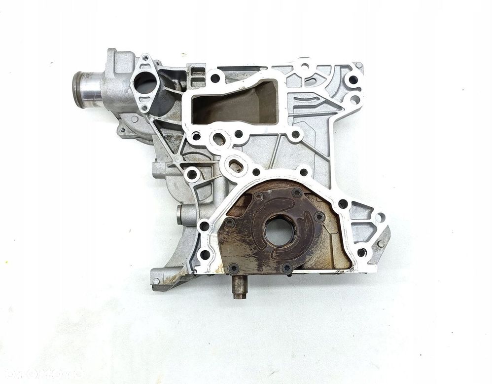 OBUDOWA POMPA OLEJU OPEL ASTRA J 1.6 T 55582107 - 1