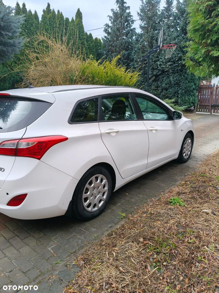 Hyundai i30 1.4 Classic + - 3