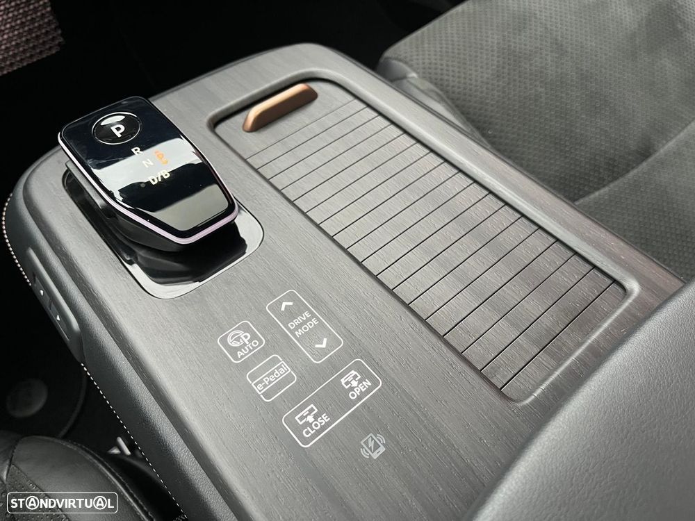 Nissan Ariya 87 kWh Evolve - 13