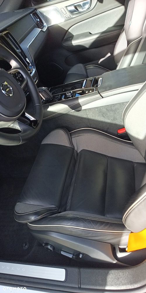 Volvo S60 T8 AWD Plug-In Hybrid Polestar Engineered R-Design - 21