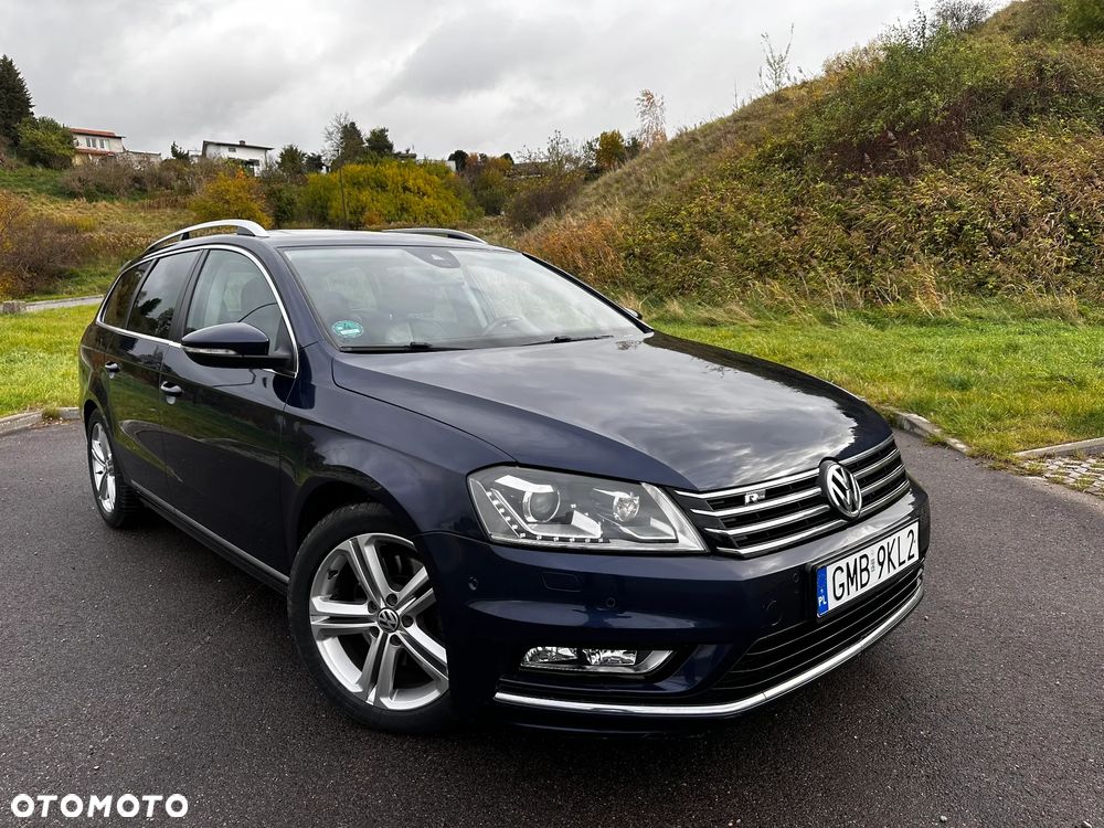 Volkswagen Passat 2.0 TDI Highline R-Style DSG - 2