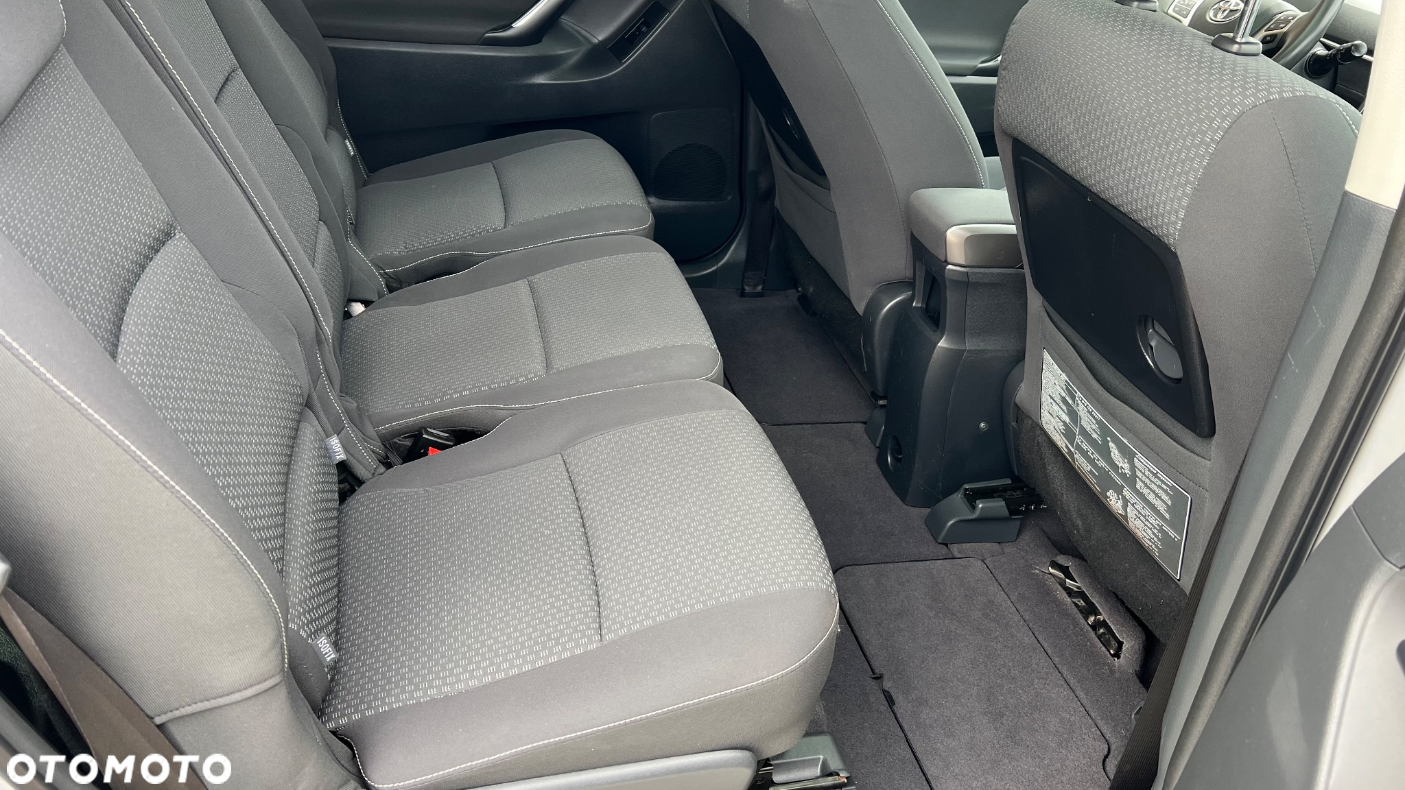 Toyota Verso 1.8 7-Sitzer Executive - 16