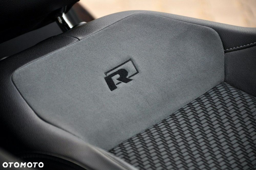 Volkswagen T-Cross 1.0 TSI OPF DSG R-Line - 32