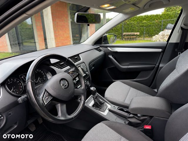 Skoda Octavia 1.6 TDI Ambition - 6