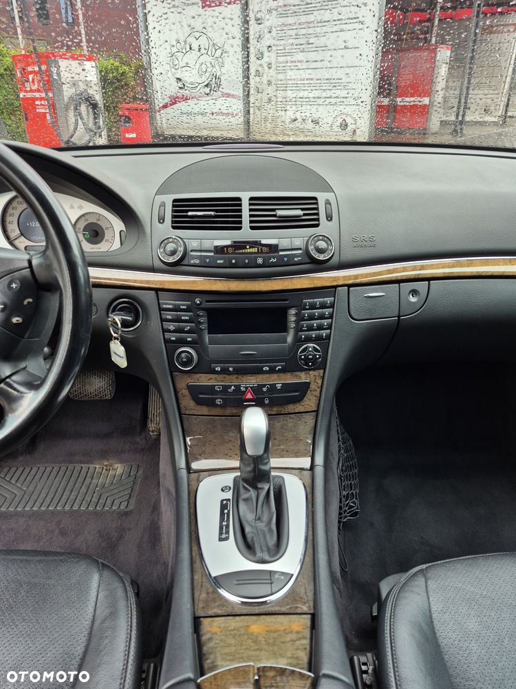 Mercedes-Benz Klasa E 320 CDI Avantgarde - 13