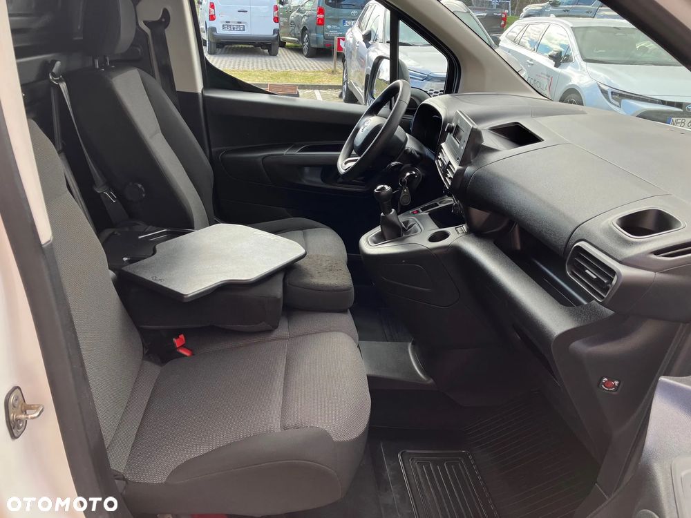Toyota PROACE CITY - 21